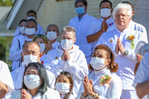 ภาพ No.38644:พิธีทอดกฐินสามัคคีเพื่อการเผยแผ่วิชชาธรรมกายและมหาปฏิสังขรณ์ วัดพระธรรมกายเท็กซัส