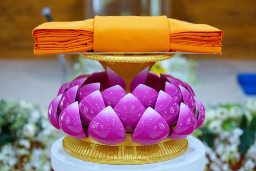 ภาพ No.38078:พิธีทอดกฐินสามัคคีเพื่อสร้างทุกสิ่ง ณ ศูนย์ปฏิบัติธรรมธุดงคสถานพรรัตนะ