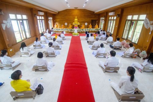 ภาพ No.38102:พิธีทอดกฐินสามัคคีเพื่อสร้างทุกสิ่ง ณ ศูนย์ปฏิบัติธรรมธุดงคสถานพรรัตนะ