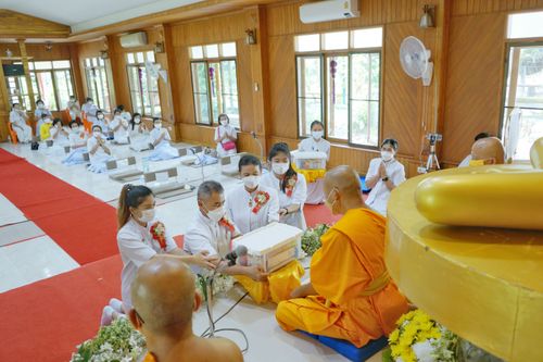 ภาพ No.38107:พิธีทอดกฐินสามัคคีเพื่อสร้างทุกสิ่ง ณ ศูนย์ปฏิบัติธรรมธุดงคสถานพรรัตนะ