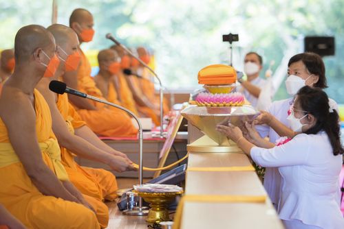 ภาพ No.38137:พิธีทอดกฐินสามัคคี อสงไขยบุญทุกสิ่ง  ณ ธุดงคสถานพิษณุโลก