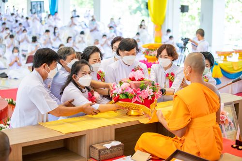 ภาพ No.38178:พิธีทอดกฐินสามัคคี อสงไขยบุญทุกสิ่ง  ณ ธุดงคสถานพิษณุโลก