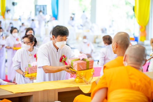 ภาพ No.38181:พิธีทอดกฐินสามัคคี อสงไขยบุญทุกสิ่ง  ณ ธุดงคสถานพิษณุโลก