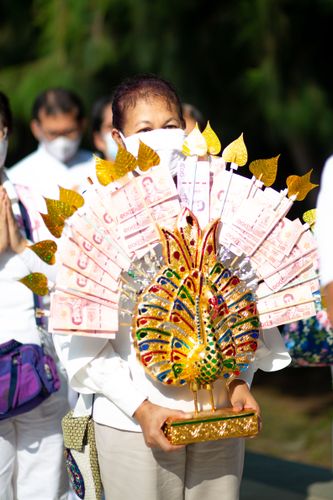 ภาพ No.38263:พิธีทอดกฐินบรมจักรพรรดิมหาสมบัติ ณ อนุสรณ์สถานมหาวิหารพระมงคลเทพมุนี