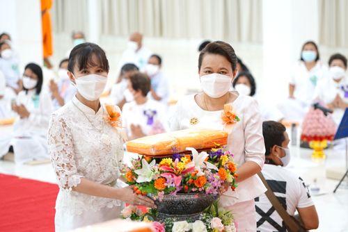 ภาพ No.38240:พิธีทอดกฐินสามัคคี “สร้างหอฉัน ครัวมหาทาน” ณ ศูนย์ปฏิบัติธรรมเพชรบูรณ์