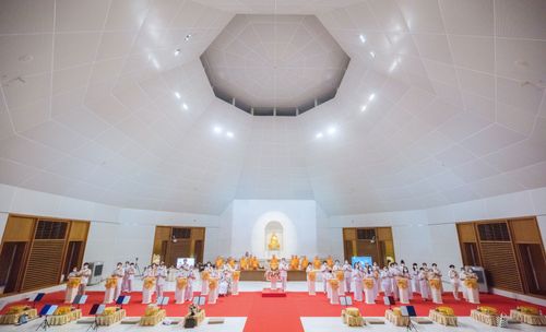 ภาพ No.38306:พิธีทอดกฐินบรมจักรพรรดิมหาสมบัติ ณ อนุสรณ์สถานมหาวิหารพระมงคลเทพมุนี