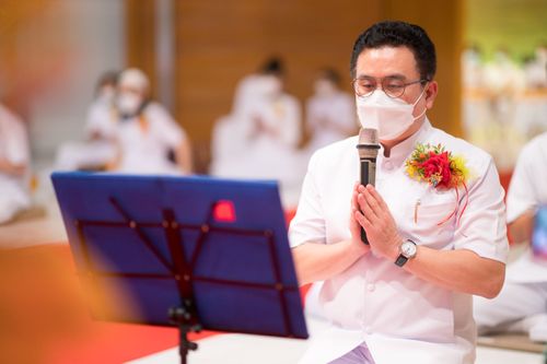 ภาพ No.38316:พิธีทอดกฐินบรมจักรพรรดิมหาสมบัติ ณ อนุสรณ์สถานมหาวิหารพระมงคลเทพมุนี