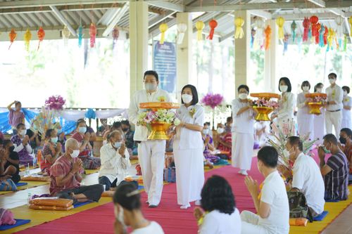 ภาพ No.38367:พิธีทอดกฐินสามัคคี ณ วัดทุ่งเจริญธรรม