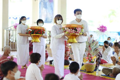 ภาพ No.38331:พิธีทอดกฐินสามัคคี ณ วัดทุ่งเจริญธรรม