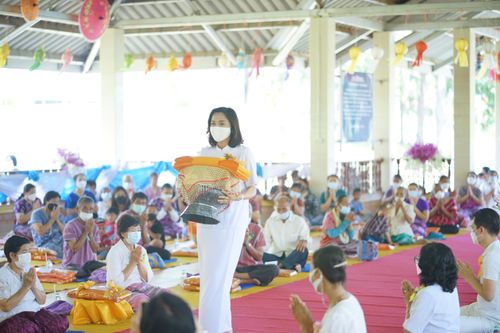 ภาพ No.38368:พิธีทอดกฐินสามัคคี ณ วัดทุ่งเจริญธรรม