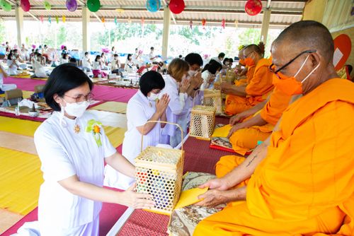 ภาพ No.38360:พิธีทอดกฐินสามัคคี ณ วัดทุ่งเจริญธรรม