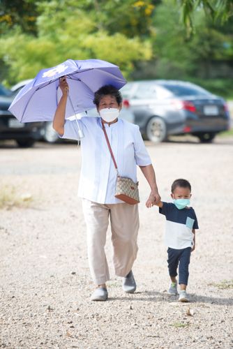 พิธีทอดกฐินบรมจักรพรรดิ  ณ ศูนย์อบรมเยาวชนคลองหลวง