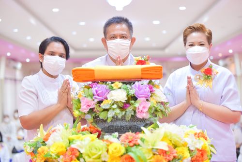 ภาพ No.38996:พิธีทอดกฐิน ณ ศูนย์ปฏิบัติธรรมท่าม่วง