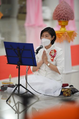 ภาพ No.39044:พิธีสมโภชน์องค์กฐินและจุดโคมประทีป ณ ศูนย์ปฏิบัติธรรมสระบุรี