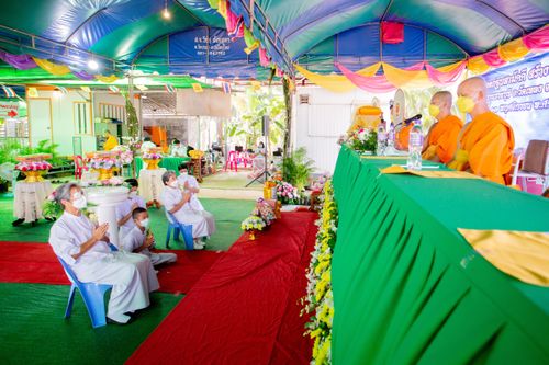 ภาพ No.38981:พิธีทอดกฐินสามัคคีสร้างทุกสิ่ง ณ ธุดงคสถานราชบุรี