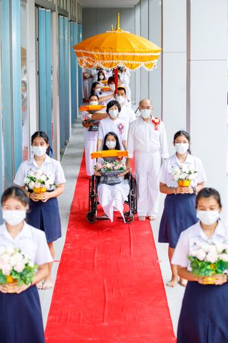 ภาพ No.39055:พิธีทอดกฐิน บูชาธรรมพระมงคลเทพมุนี(สด จนทฺสโร) ศูนย์ปฏิบัติธรรมภูเก็ต 