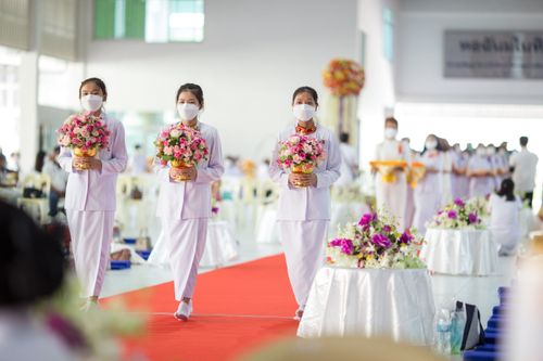 ภาพ No.39167:พิธีทอดกฐินสร้างอาคารปฏิบัติธรรม สถาบันธรรมชัย 