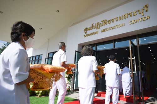 พิธีทอดกฐินสามัคคี ณ ศูนย์ปฏิบัติธรรมสระบุรี