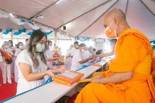 ภาพ No.38878:พิธีทอดกฐินบรมจักรพรรดิ ณ วัดพระธรรมกายแคลิฟอร์เนีย