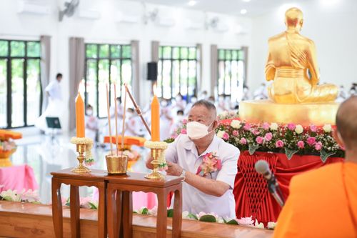 ภาพ No.39090:พิธีทอดกฐินสามัคคี ณ ศูนย์ปฏิบัติธรรมสระบุรี
