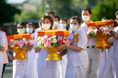ภาพ No.38885:พิธีทอดกฐินบรมจักรพรรดิ ณ วัดพระธรรมกายแคลิฟอร์เนีย