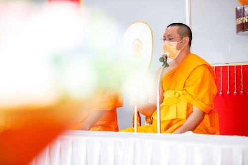 ภาพ No.39065:พิธีทอดกฐิน บูชาธรรมพระมงคลเทพมุนี(สด จนทฺสโร) ศูนย์ปฏิบัติธรรมภูเก็ต 