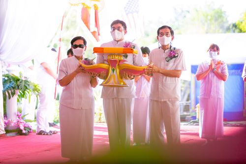 ภาพ No.38899:พิธีทอดกฐินบรมจักรพรรดิ ณ วัดพระธรรมกายแคลิฟอร์เนีย