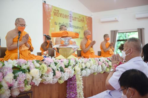 ภาพ No.39094:พิธีทอดกฐินสามัคคี ณ ศูนย์ปฏิบัติธรรมสระบุรี