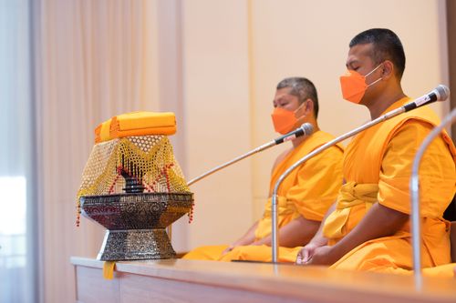 ภาพ No.39153:พิธีทอดกฐิน ณ ศูนย์ปฏิบัติธรรมอุทัยแสง