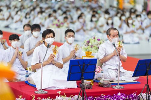 ภาพ No.39184:พิธีทอดกฐินสร้างอาคารปฏิบัติธรรม สถาบันธรรมชัย 