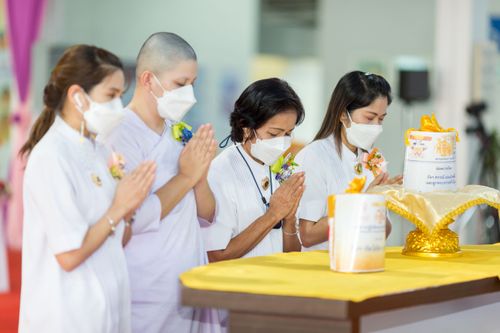 ภาพ No.39199:พิธีทอดกฐินสร้างอาคารปฏิบัติธรรม สถาบันธรรมชัย 