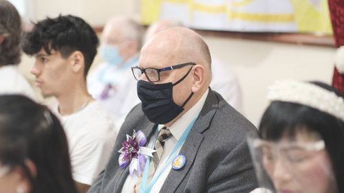 ภาพ No.38965:พิธีทอดกฐินธรรมชัย สร้างทุกสิ่ง  วัดพระธรรมกายแมนเชสเตอร์