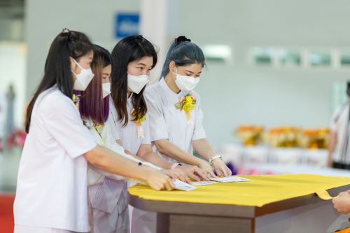 ภาพ No.39200:พิธีทอดกฐินสร้างอาคารปฏิบัติธรรม สถาบันธรรมชัย 