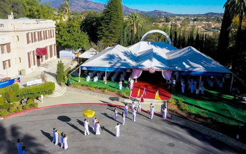 ภาพ No.38912:พิธีทอดกฐินบรมจักรพรรดิ ณ วัดพระธรรมกายแคลิฟอร์เนีย