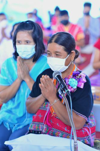 ภาพ No.39240:พิธีทอดกฐินเพื่อสร้างอาคารปฏิบัติธรรม สถานปฏิบัติธรรมฟ้าริมเงา