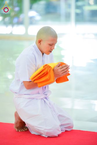 ภาพ No.285146:วันเสาร์ที่ 6 ธันวาคม พ.ศ.2568  พิธีอุปสมบทธรรมทายาท โครงการบรรพชาอุปสมบทหมู่  รุ่นบูชาธรรมมหาปูชนียาจารย์ ประจำปี 2568 ศูนย์ปฏิบัติธรรมและศูนย์อบรมเยาวชนเพชรบุรี อ.ท่ายาง จ.เพชรบุรี ณ วัดศีลคุณาราม อ.เขาย้อย เพชรบุรี