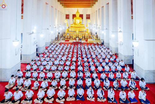 ภาพ No.289015:วันพุธที่ 17 ธันวาคม พ.ศ.2568 กิจกรรมเยาวชนไทยรวมใจทำความดี "เด็กดีมหานคร ต้นแบบด้านศีลธรรม" แข่งขันสอบตอบปัญหาศีลธรรมในพระพุทธศาสนา ครั้งที่ 7 และวันรวมพลังเด็กดี V-Star ประจำปี 2568 ณ วัดมหาธาตุยุวราชรังสฤษฎิ์ราชวรมหาวิหาร กรุงเทพมหานคร