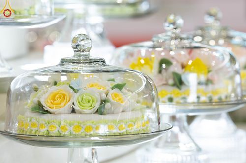 ภาพ No.105450:พิธีปฏิบัติธรรมและพิธีบูชาข้าวพระ ในวันจันทร์ที่ 1 มกราคม พ.ศ. 2567 ณ สภาธรรมกายสากล วัดพระธรรมกาย