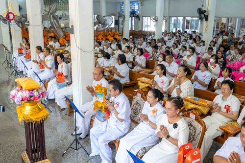 ภาพ No.305160:วันที่ 28 มกราคม พ.ศ. 2569 พิธีทอดผ้าป่าทำนุบำรุงศาสนสถาน ณ วัดเกิดการอุดม อ.คลองหลวง จ.ปทุมธานี ในโครงการธรรมยาตรา กตัญญูบูชา มหาปูชนียาจารย์ พระมงคลเทพมุนี(สด จนฺทสโร) พระผู้ปราบมาร อนุสรณ์สถาน 7 แห่ง ปีที่ 14