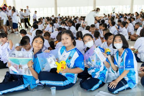 ภาพ No.105597:วันรวมพลังเด็กดี V-Star  ผู้นำฟื้นฟูศีลธรรมโลก นครสวรรค์ พิจิตร ณ ธุดงคสถานนครสวรรค์ วันที่ 19 ธันวาคม พ.ศ.2566