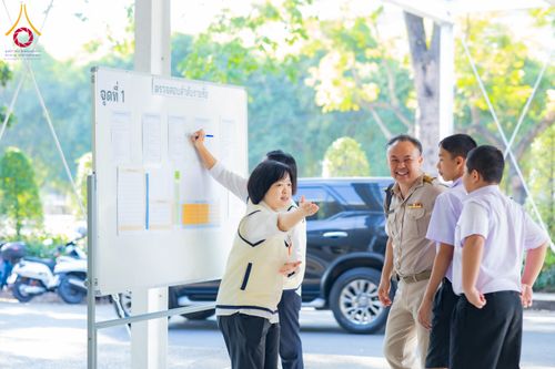 ภาพ No.290919:วันจันทร์ที่ 5 มกราคม พ.ศ. 2569  วัดพระธรรมกาย มูลนิธิธรรมกาย  จัดพิธีมอบของขวัญสนับสนุนการจัดกิจกรรมงานวันเด็กแห่งชาติ ประจำปี พ.ศ. 2569 ให้แก่องค์กรภาคีเครือข่ายกว่า 200 องค์กร ณ วัดพระธรรมกาย อ.คลองหลวง จ.ปทุมธานี