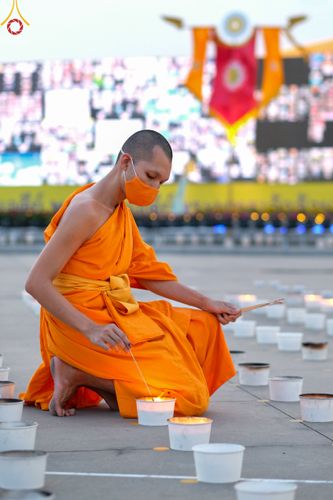 ภาพ No.45058:ประมวลภาพพิธีจุดประทีป​ วันคุ้ม​ครองโลก ณ วัดพระธรรมกาย