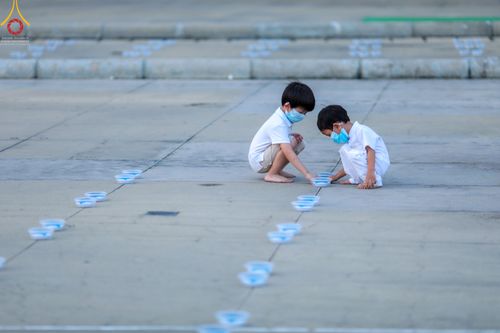 ภาพ No.45059:ประมวลภาพพิธีจุดประทีป​ วันคุ้ม​ครองโลก ณ วัดพระธรรมกาย