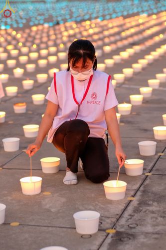 ภาพ No.45062:ประมวลภาพพิธีจุดประทีป​ วันคุ้ม​ครองโลก ณ วัดพระธรรมกาย