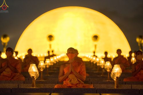 ภาพ No.45073:ประมวลภาพพิธีจุดประทีป​ วันคุ้ม​ครองโลก ณ วัดพระธรรมกาย