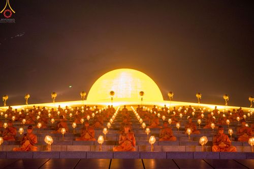 ภาพ No.45078:ประมวลภาพพิธีจุดประทีป​ วันคุ้ม​ครองโลก ณ วัดพระธรรมกาย