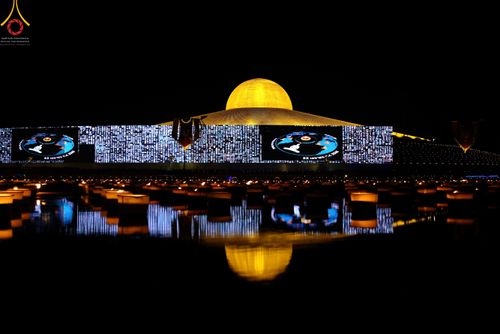 ภาพ No.45083:ประมวลภาพพิธีจุดประทีป​ วันคุ้ม​ครองโลก ณ วัดพระธรรมกาย