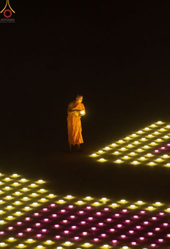 ภาพ No.45086:ประมวลภาพพิธีจุดประทีป​ วันคุ้ม​ครองโลก ณ วัดพระธรรมกาย