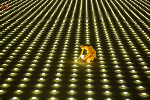 ภาพ No.45095:ประมวลภาพพิธีจุดประทีป​ วันคุ้ม​ครองโลก ณ วัดพระธรรมกาย