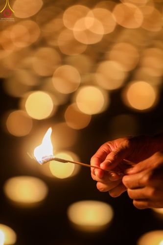 ภาพ No.45098:ประมวลภาพพิธีจุดประทีป​ วันคุ้ม​ครองโลก ณ วัดพระธรรมกาย